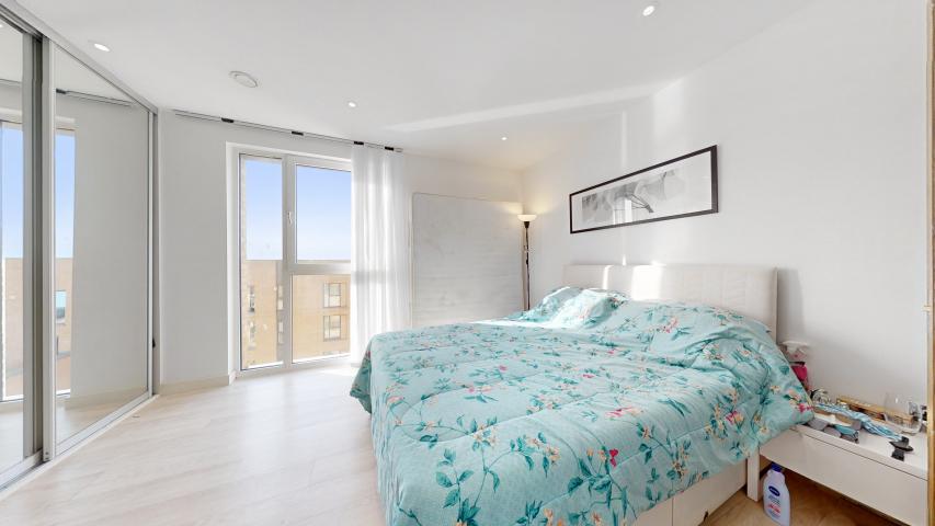 Amazing Modern Development Hendon Waterside, Hendon Central